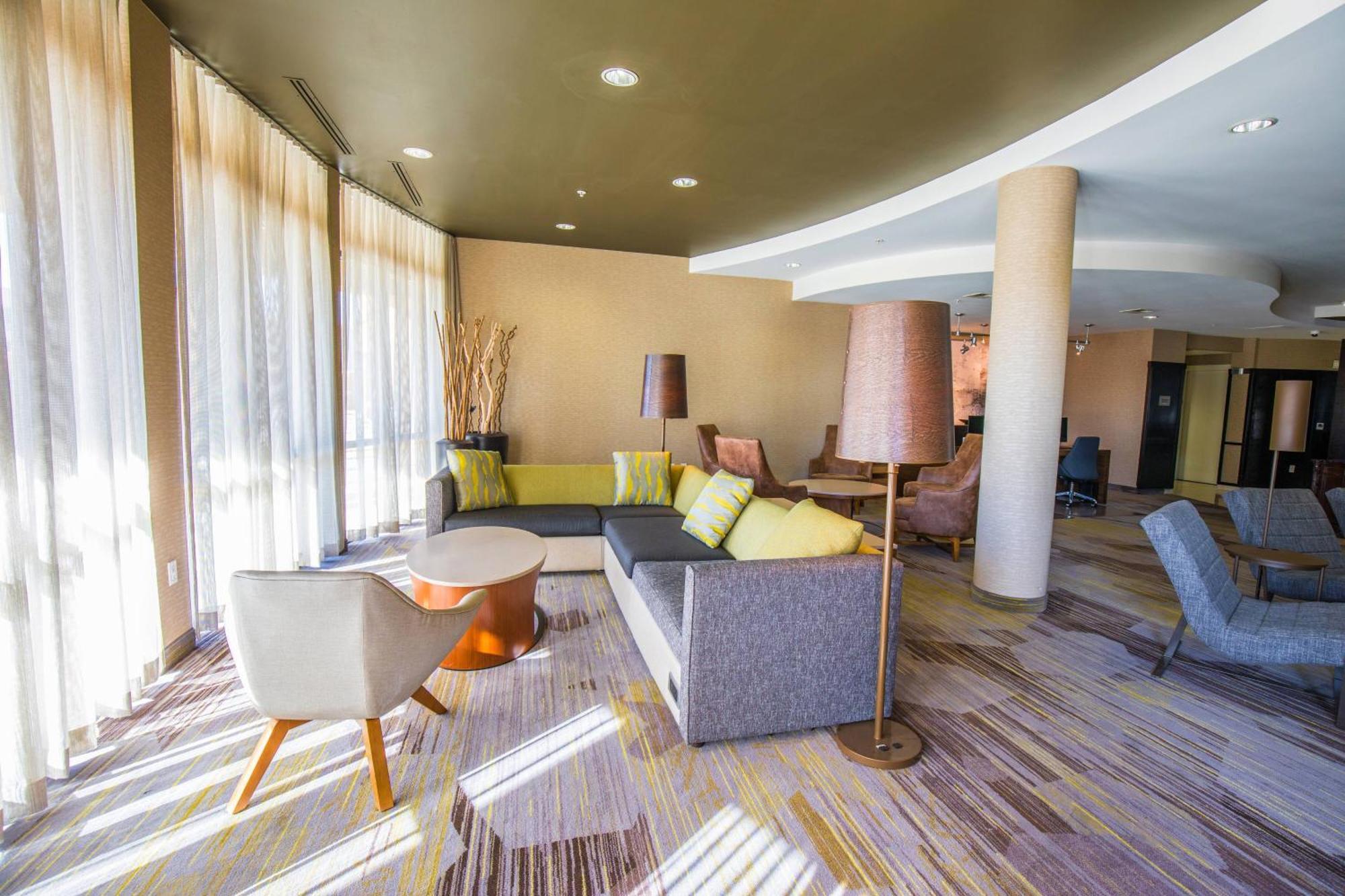 Courtyard By Marriott Merced Exterior photo